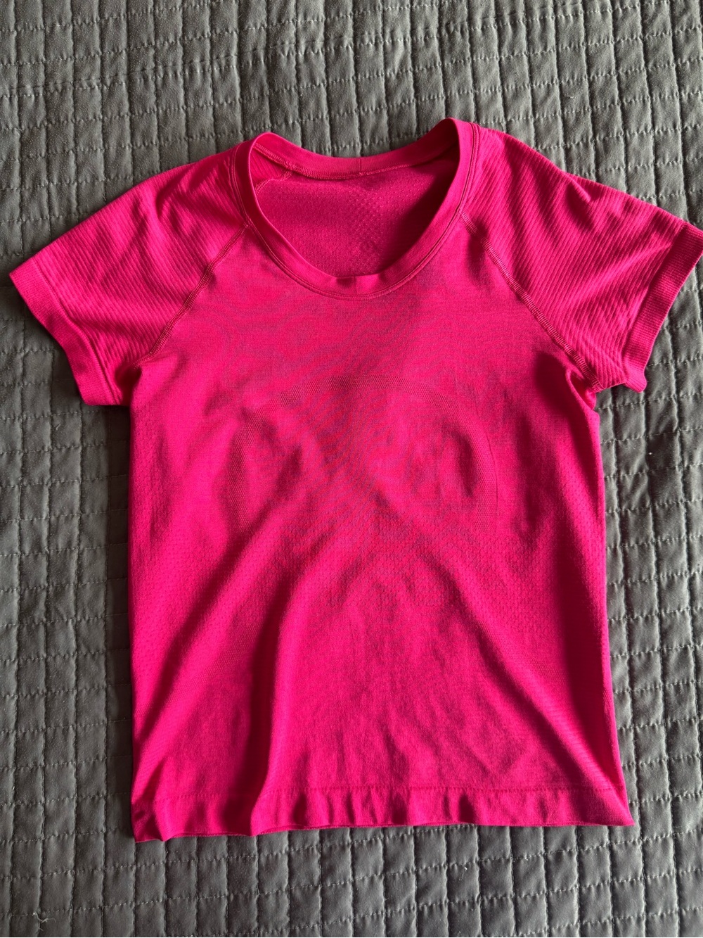Lululemon swiftly tech short sleeve shirt 2.0 waist length